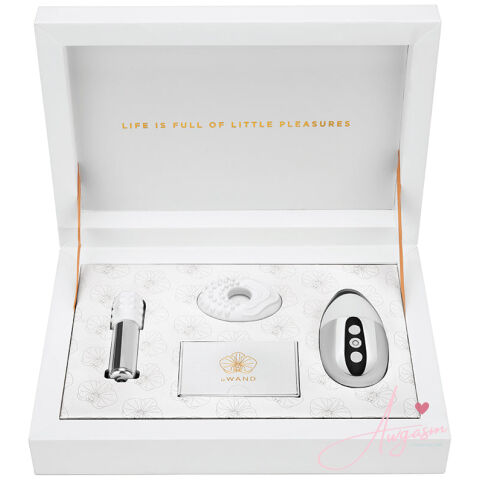 Le Wand Little Pleasures Collection