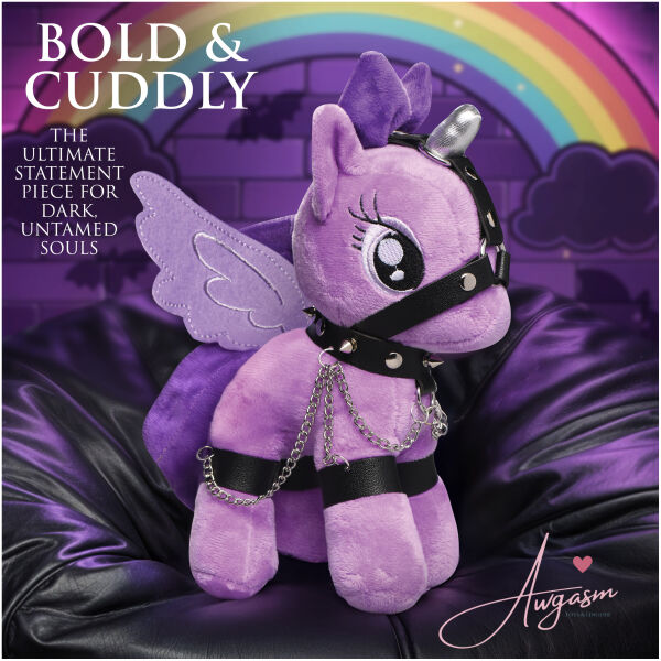Raven Plum Bondage Pony - Image 4