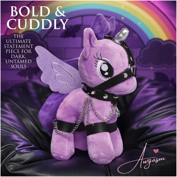 Raven Plum Bondage Pony - Image 4