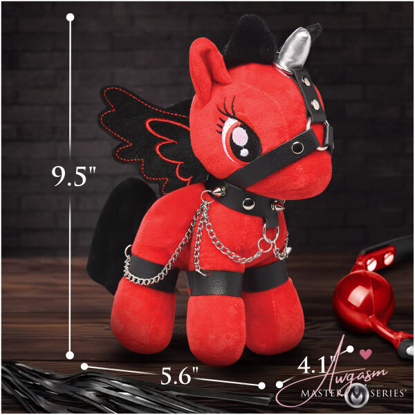Scarlet Chainheart Bondage Pony - Image 5