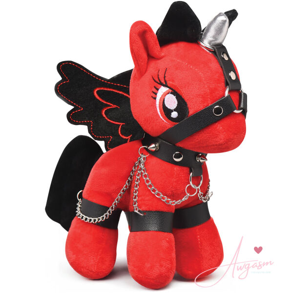 Scarlet Chainheart Bondage Pony - Image 6