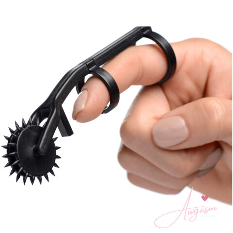 Thorn Double Finger Pinwheel