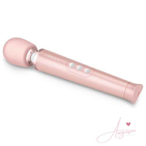 Le Wand Petite Gold Travel Rechargeable Wand